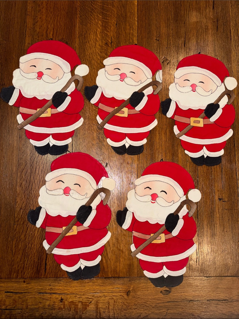 Vintage linen appliquΓ© stitch Red Santa Claus wall art - Set of 5